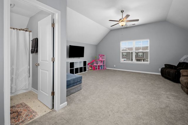 3144 Chatfield Dr, Murfreesboro, TN 37129
