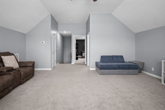 3144 Chatfield Dr, Murfreesboro, TN 37129