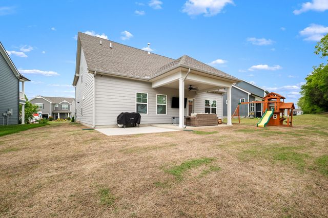 3144 Chatfield Dr, Murfreesboro, TN 37129