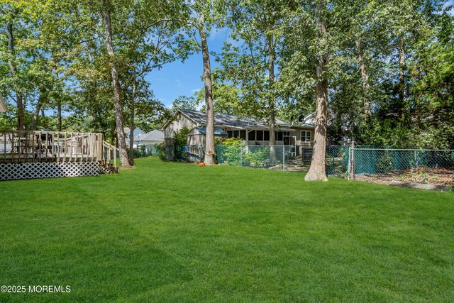 576 Vaughn Avenue, Forked River, NJ 08731