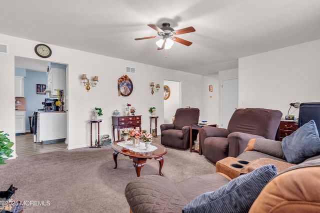 576 Vaughn Avenue, Forked River, NJ 08731