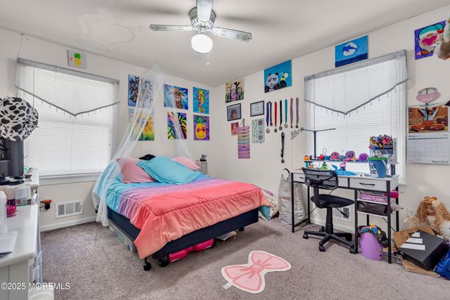 576 Vaughn Avenue, Forked River, NJ 08731