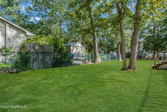 576 Vaughn Avenue, Forked River, NJ 08731