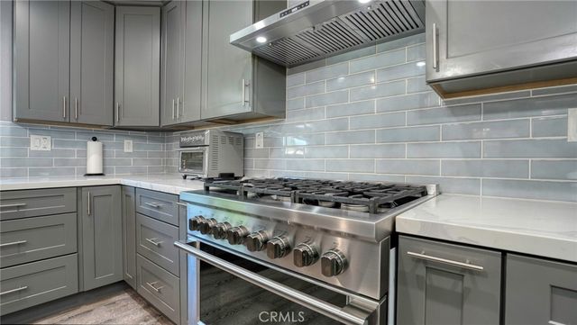 5560 Mountain View Avenue, Yorba Linda, CA 92886