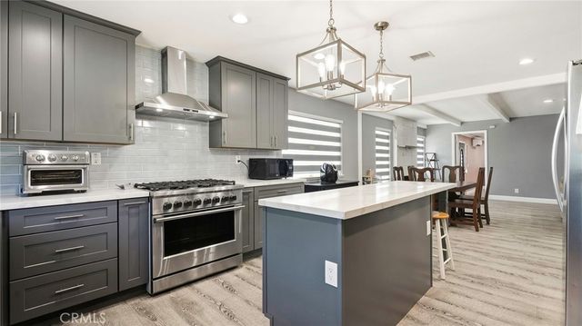 5560 Mountain View Avenue, Yorba Linda, CA 92886