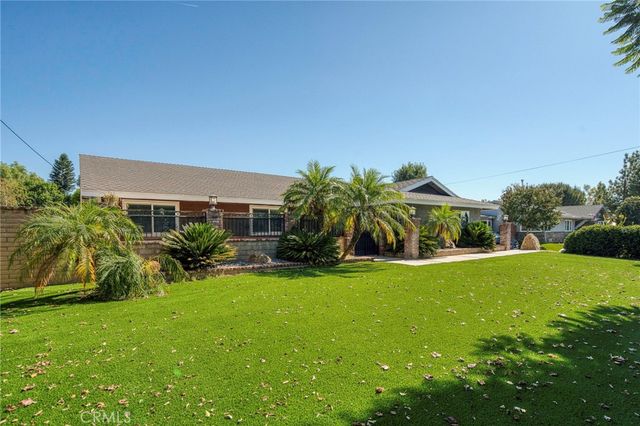 5560 Mountain View Avenue, Yorba Linda, CA 92886