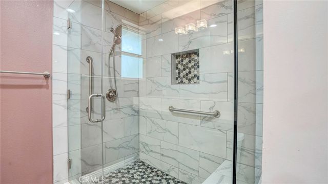 5560 Mountain View Avenue, Yorba Linda, CA 92886