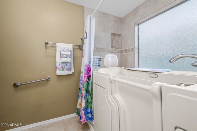 2631 E NORTHRIDGE Street, Mesa, AZ 85213