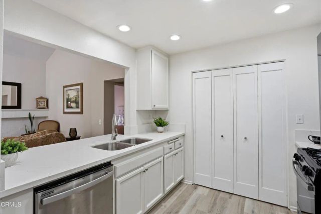 4427 Antigua Way, Oxnard, CA 93035