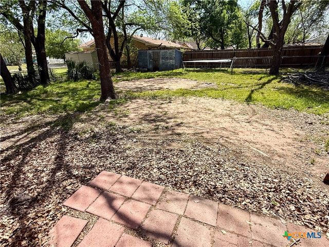 1504 Bridge Street, Gatesville, TX 76528