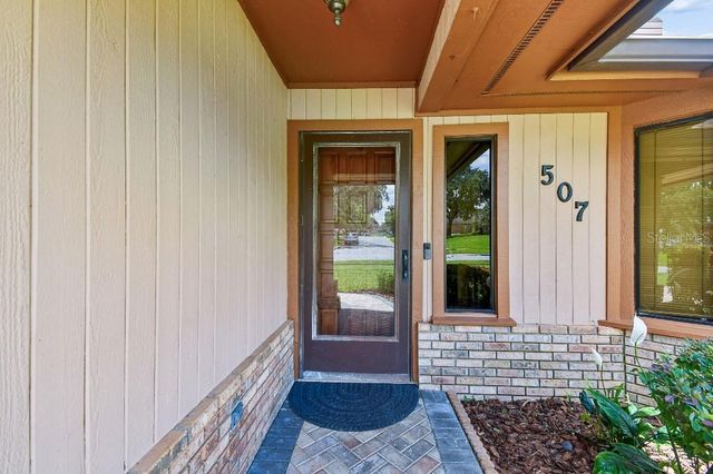 507 FERNWOOD DRIVE, Altamonte Springs, FL 32701