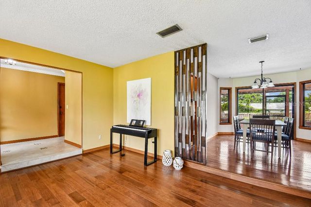 507 FERNWOOD DRIVE, Altamonte Springs, FL 32701