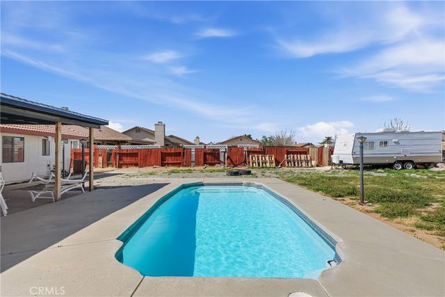 13454 Elm, Hesperia, CA 92344