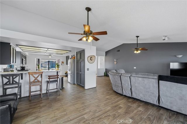 13454 Elm, Hesperia, CA 92344