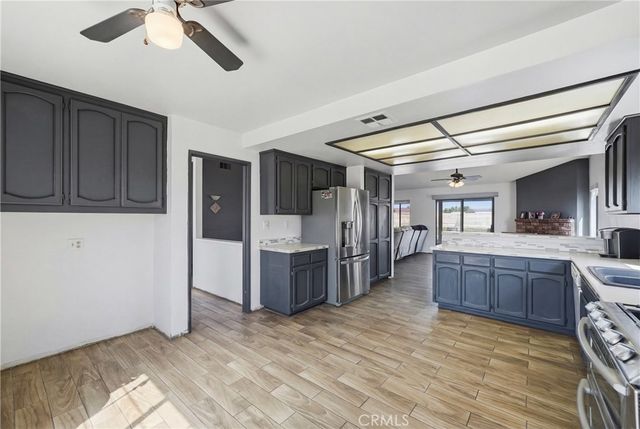 13454 Elm, Hesperia, CA 92344