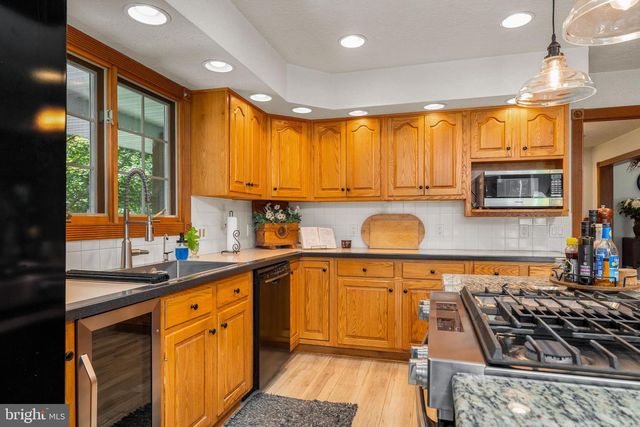 65 CALVARY RD, Elkton, MD 21921