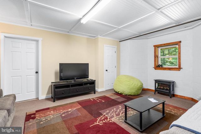 65 CALVARY RD, Elkton, MD 21921