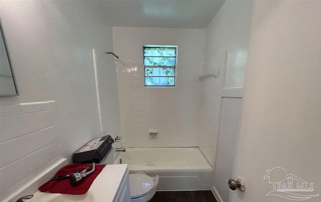 2959 Michael Dr, Pensacola, FL 32505