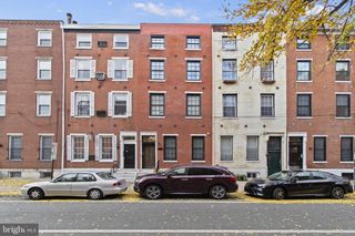 418 S 15TH ST #1F, Philadelphia, PA 19146