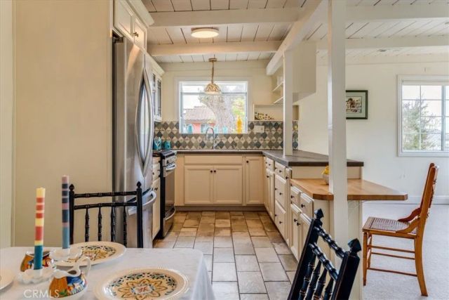 673 Ashby, Cambria, CA 93428