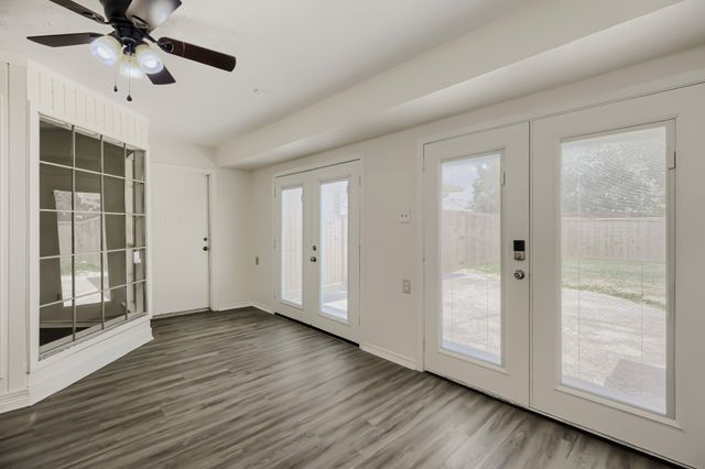 1949 Chesham Drive, Carrollton, TX 75007