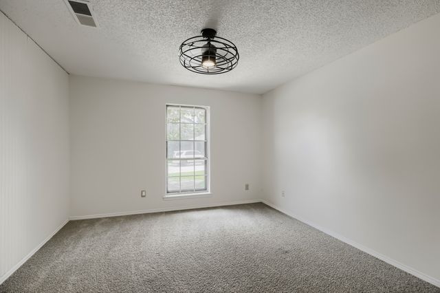 1949 Chesham Drive, Carrollton, TX 75007