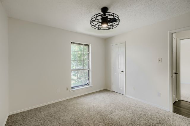 1949 Chesham Drive, Carrollton, TX 75007