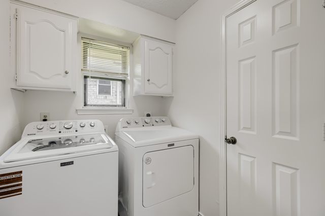 1949 Chesham Drive, Carrollton, TX 75007