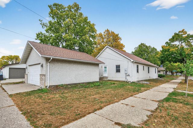 4701 Dupont Avenue N, Minneapolis, MN 55430