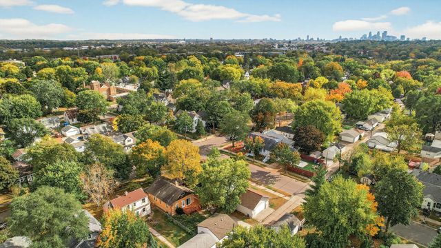 4701 Dupont Avenue N, Minneapolis, MN 55430