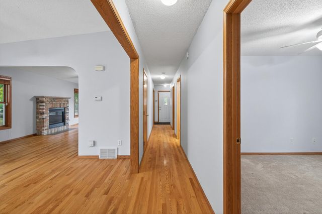 4701 Dupont Avenue N, Minneapolis, MN 55430