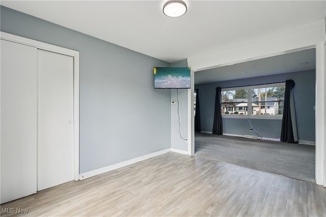 4154 Belle Avenue, Sheffield Lake, OH 44054