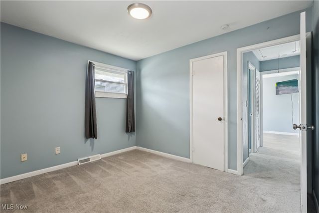 4154 Belle Avenue, Sheffield Lake, OH 44054