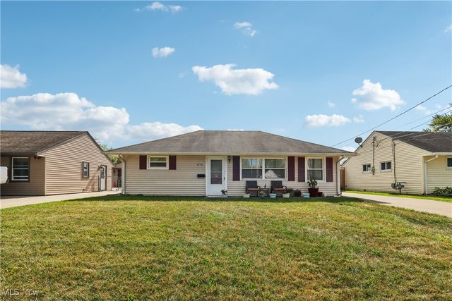 4154 Belle Avenue, Sheffield Lake, OH 44054