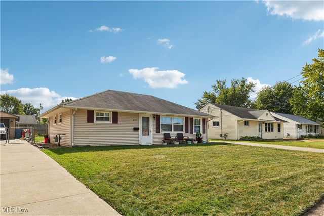 4154 Belle Avenue, Sheffield Lake, OH 44054