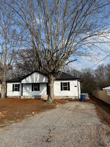 200 Ray St, Shelbyville, TN 37160