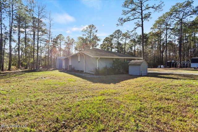 6193 E Lincoln Street, Bay Saint Louis, MS 39520