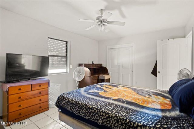 6193 E Lincoln Street, Bay Saint Louis, MS 39520