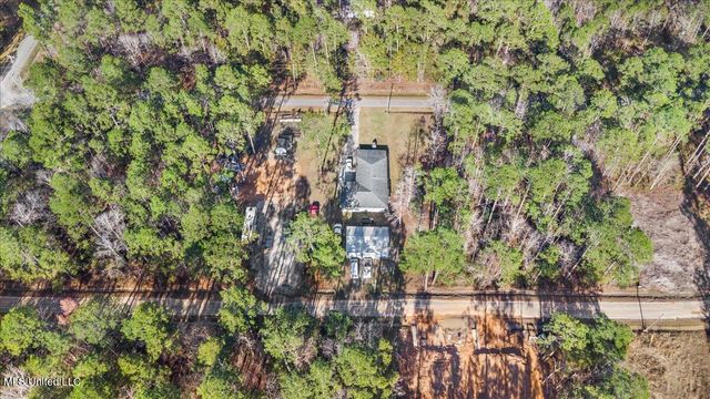 6193 E Lincoln Street, Bay Saint Louis, MS 39520