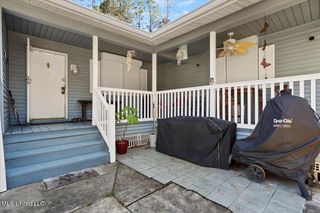 6193 E Lincoln Street, Bay Saint Louis, MS 39520