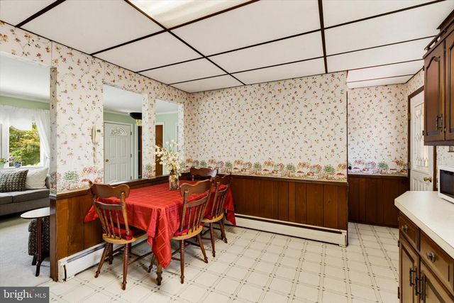 246 HAUSER AVE, Hamilton, NJ 08620