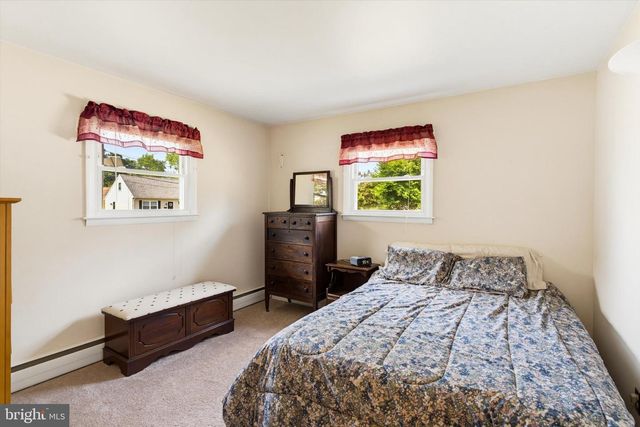 246 HAUSER AVE, Hamilton, NJ 08620