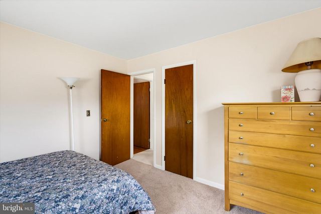 246 HAUSER AVE, Hamilton, NJ 08620