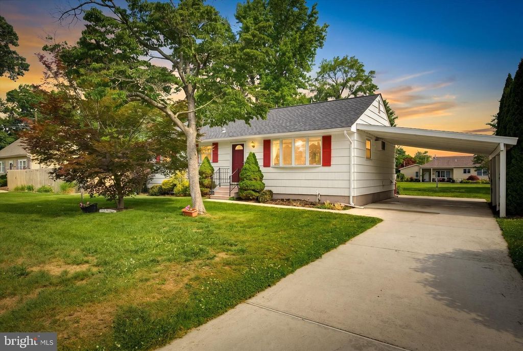 246 HAUSER AVE, Hamilton, NJ 08620