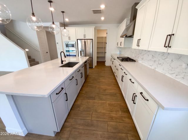 26917 N 74TH Avenue, Peoria, AZ 85383