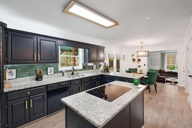 8078 Longleaf Drive, Villa Rica, GA 30180