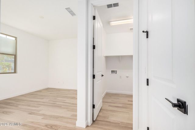 5434 W LOMA Lane, Glendale, AZ 85302