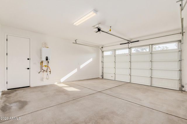 5434 W LOMA Lane, Glendale, AZ 85302