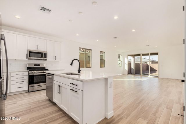 5434 W LOMA Lane, Glendale, AZ 85302