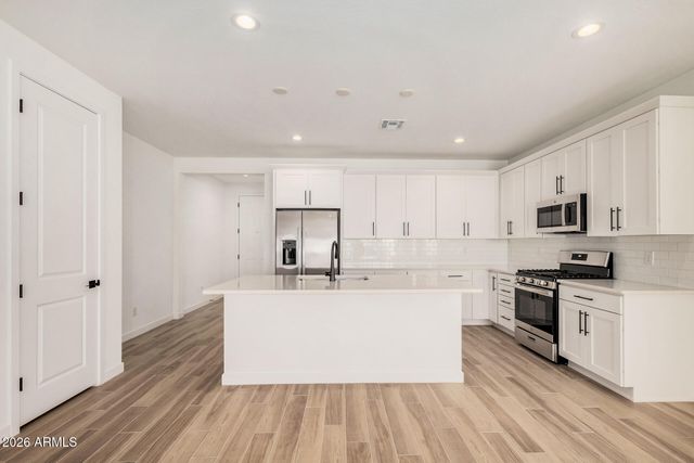 5434 W LOMA Lane, Glendale, AZ 85302